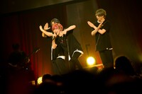 あほの坂田。「AHO NO SAKATA LIVE TOUR 2021 -Redo Parade-」の様子。（撮影：堀卓朗）