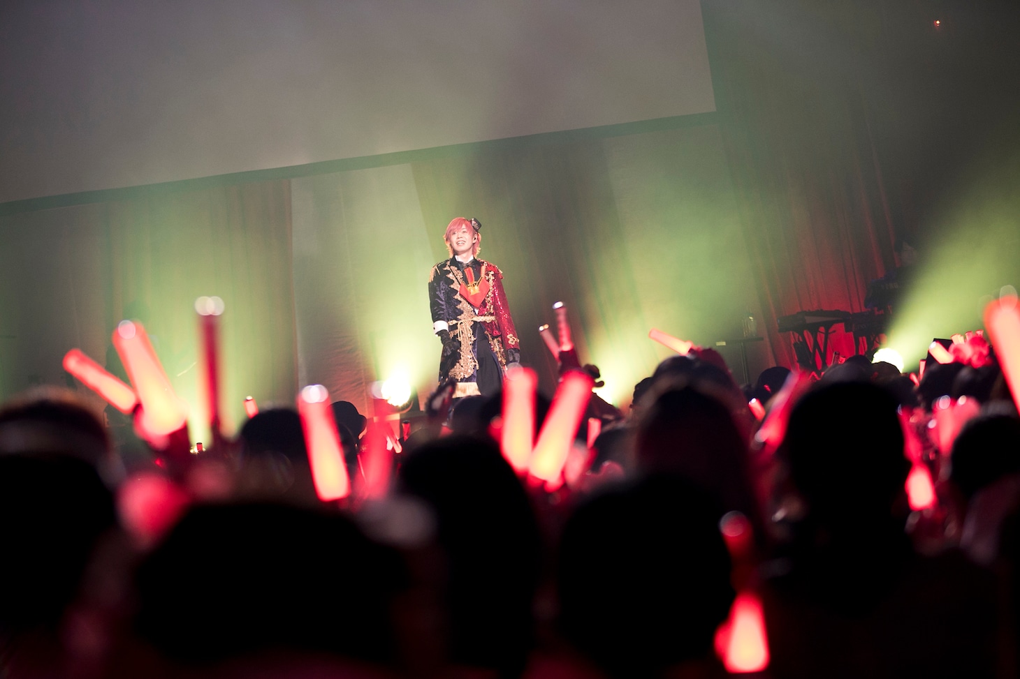 あほの坂田。「AHO NO SAKATA LIVE TOUR 2021 -Redo Parade-」の様子。（撮影：堀卓朗）