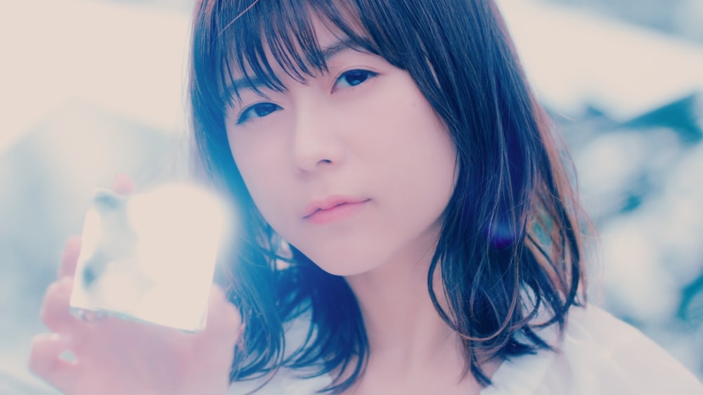水瀬いのり「HELLO HORIZON」ミュージックビデオより。