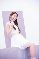 「ALFACE＋」CM撮影時のMAYA。