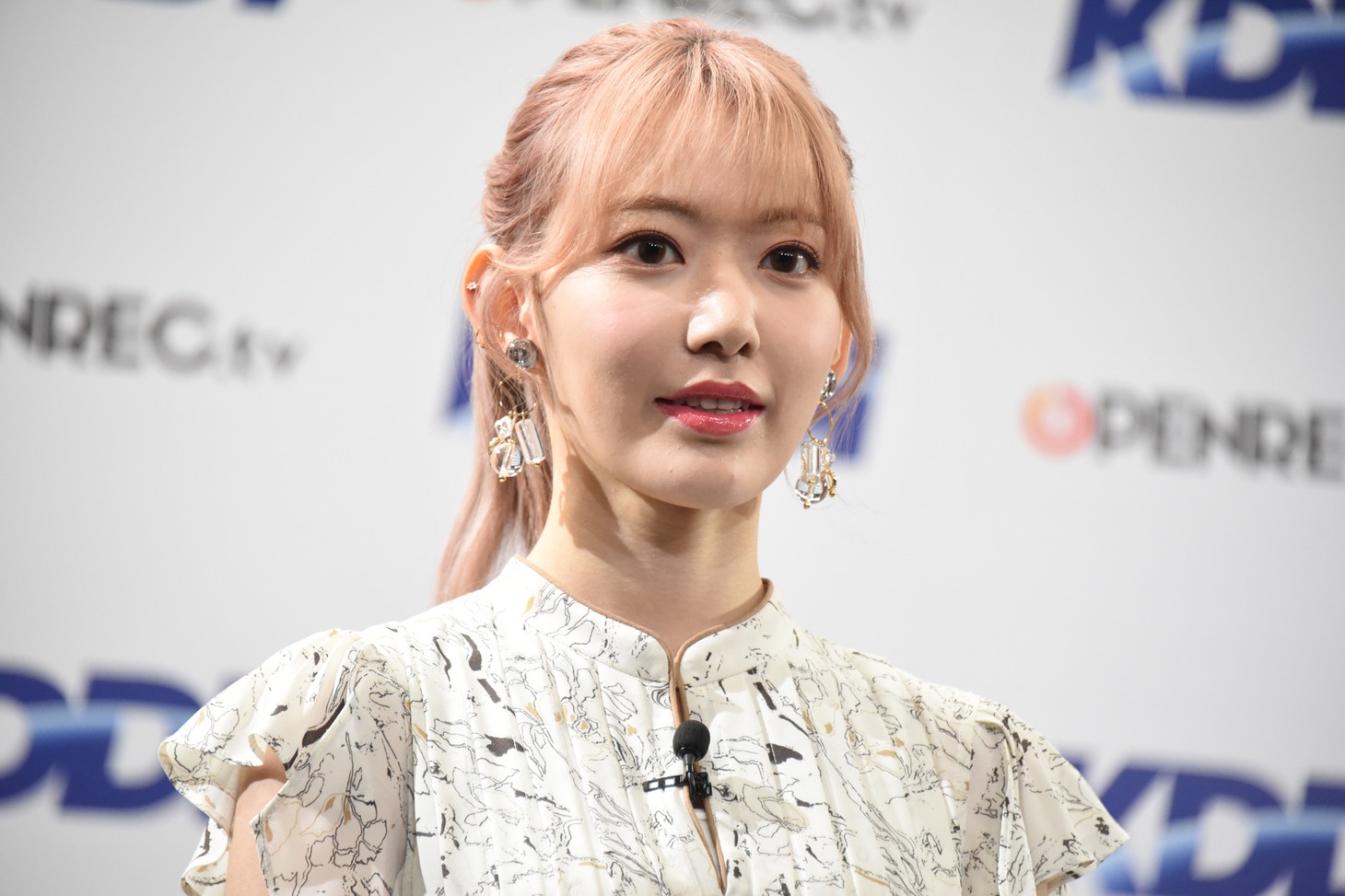 宮脇咲良