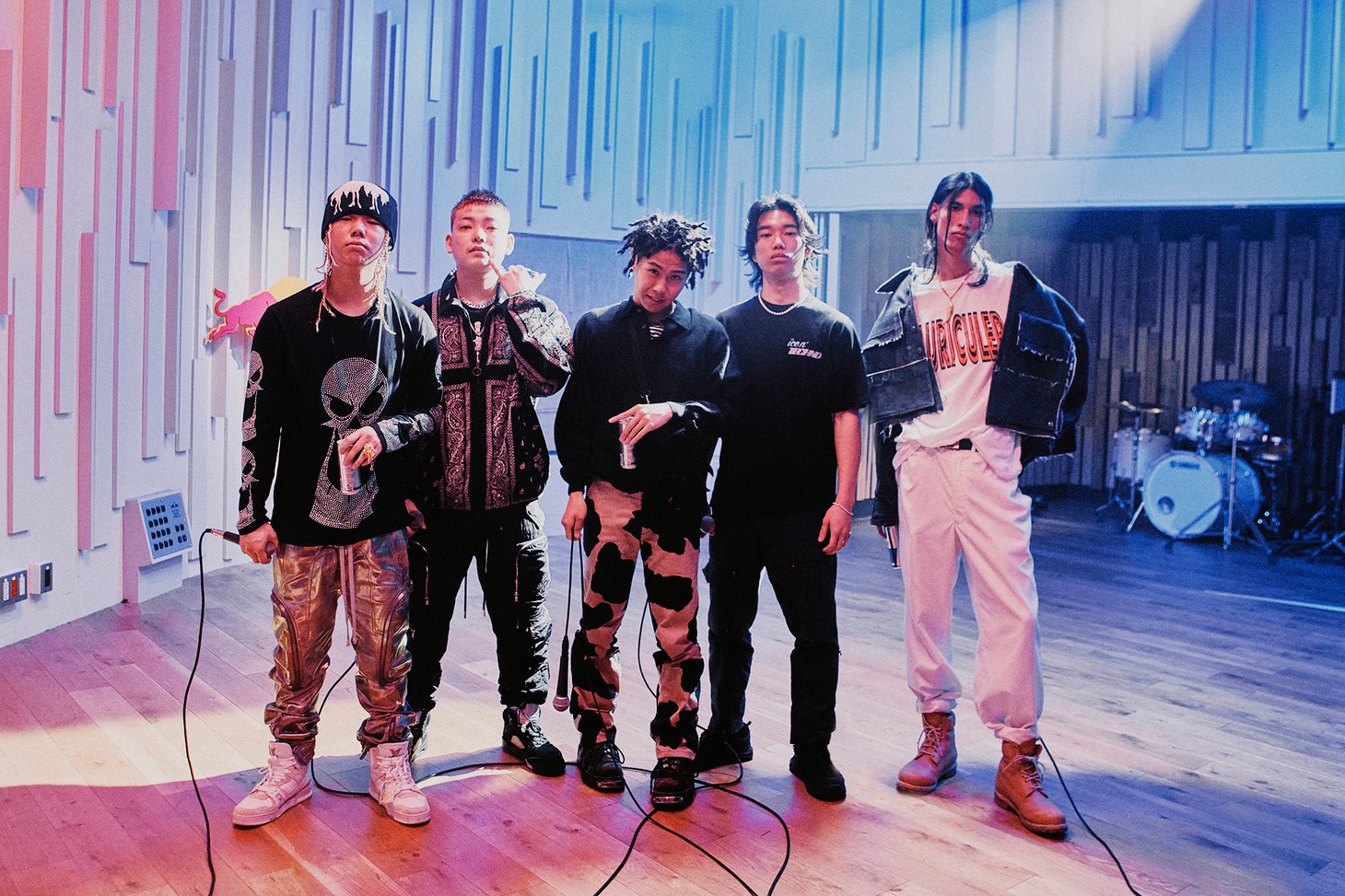 「RASEN」第10弾参加ラッパー。左からOnly U、9for、Tim Pepperoni、YINYO、homarelanka。