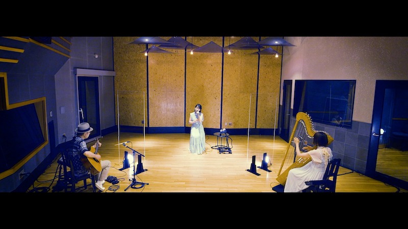 水樹奈々「7月7日」セッション映像のサムネイル。