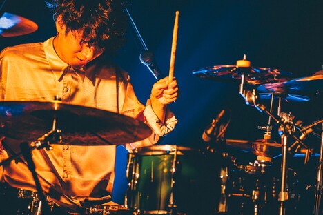 ゆーまお（Dr）（撮影：西槇太一）