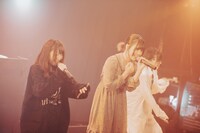 左からmarikoyu（akugi）、セツナウイネ（TOKYOてふてふ）。