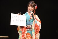 「『デッドエンド』とはどういう意味の言葉でしょう？」というクイズに答える冨田菜々風。