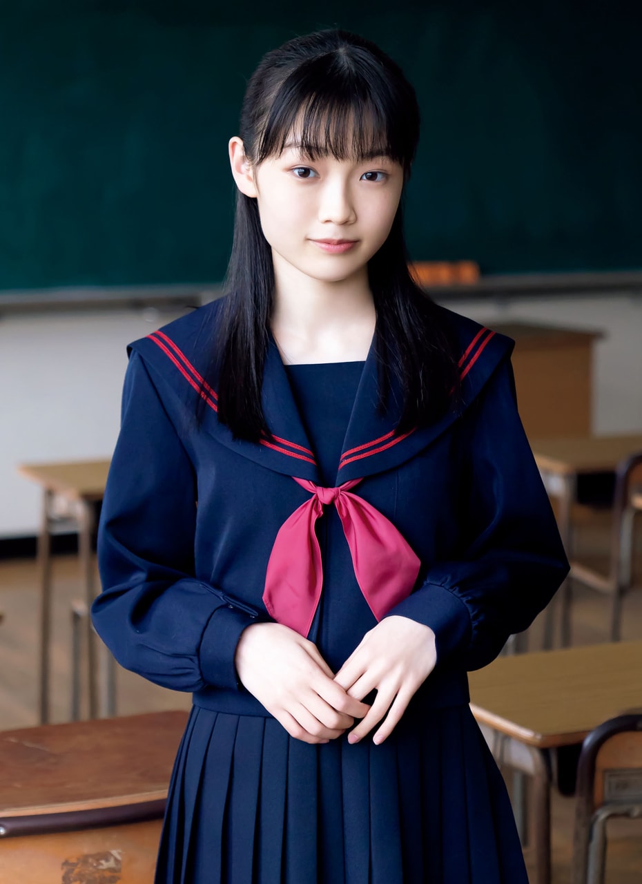 山﨑愛生 - モー娘。15期メンバー写真集より2019年と2021年の