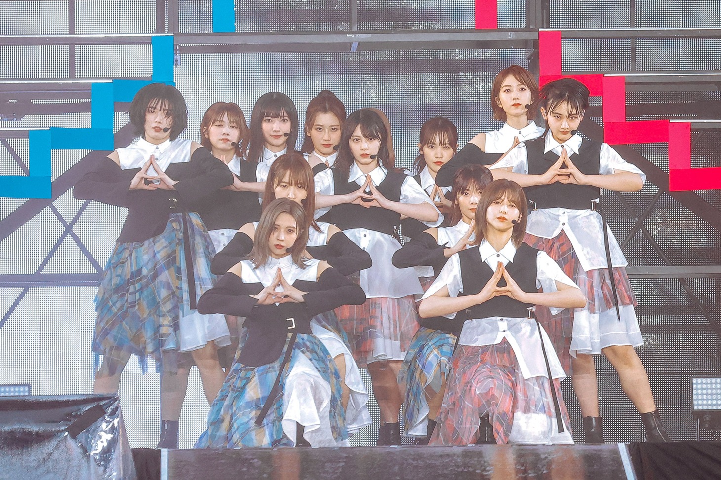 櫻坂46による「W-KEYAKI FES.2021」初日公演の様子。（撮影：上山陽介）