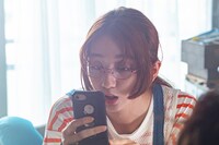 長井短が演じる瀬戸水緒。