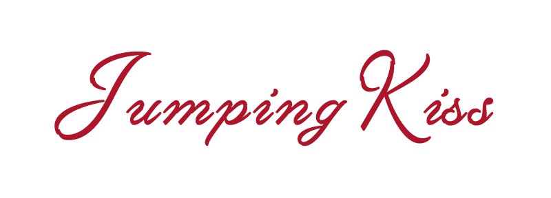 Jumping Kissロゴ