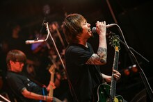 横山健（Vo, G）（Photo by Teppei Kishida）