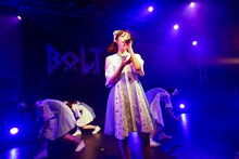 高井千帆（手前）（撮影：笹森健一）