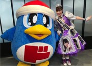 左からドンペン、“ドンキの女王”高城れに。