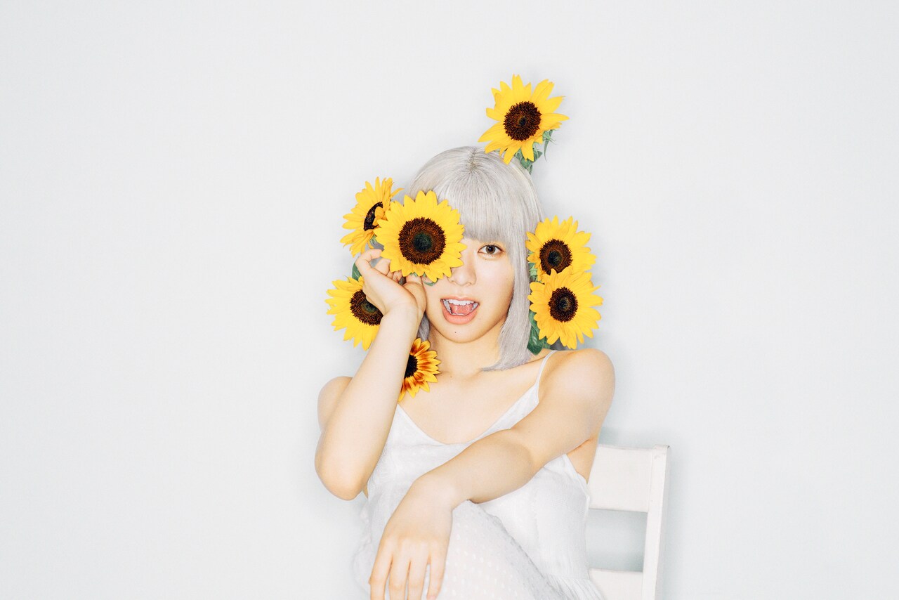 眉村ちあきVSでんぱ組.inc初ツーマン開催、眉村のニコニコセトリにでんぱ10人一丸となり立ち向かう