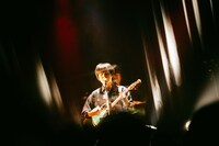 崎山蒼志（撮影：Kana Tarumi）