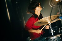 NOT WONKの高橋尭睦（Dr）。（撮影：Kana Tarumi）