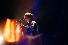 崎山蒼志（撮影：Kana Tarumi）