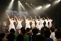 DIALOGUE+定期公演「フラフラ」第3回の様子。