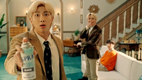 「XYLITOL×BTS Smile Art」編より。