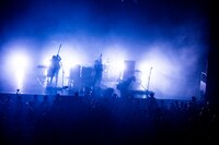 THE NOVEMBERS「Tour -At The Beginning-」東京・USEN STUDIO COAST公演の様子。（撮影：河本悠貴、Susie）