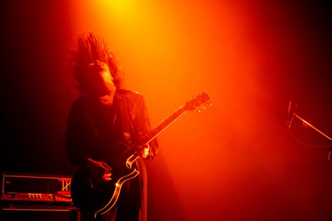 ケンゴマツモト（G）（撮影：河本悠貴、Susie）