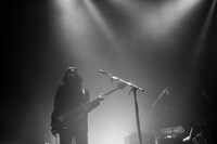 高松浩史（B）（撮影：河本悠貴、Susie）