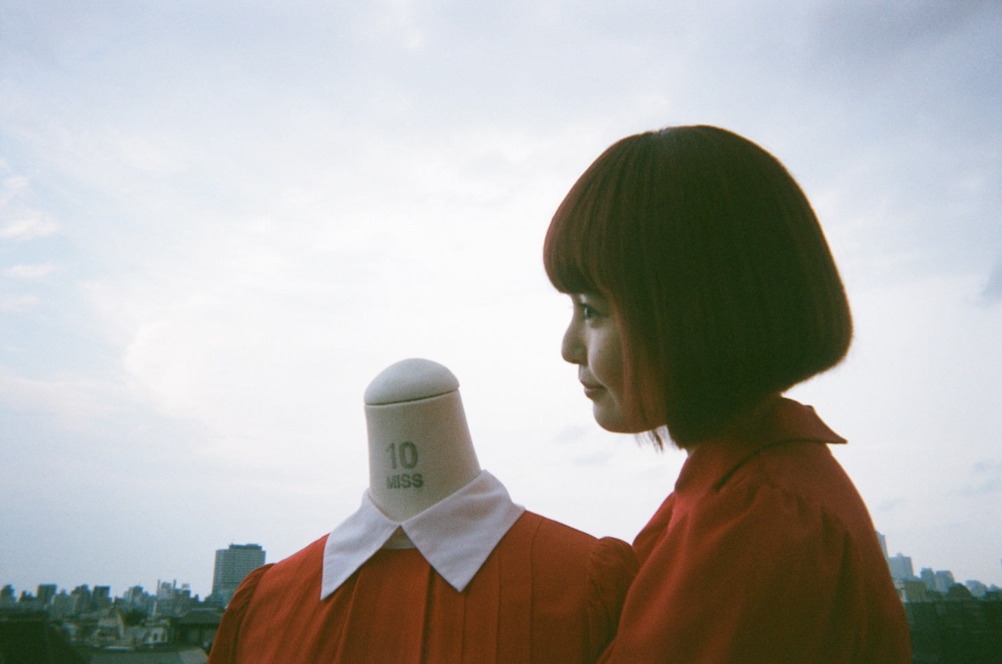 「私たちとワンピース」の撮影風景。