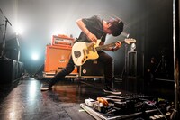 真鍋吉明（G）（撮影：橋本塁）