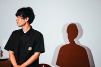 秋澤和貴（B）（撮影：白石達也）