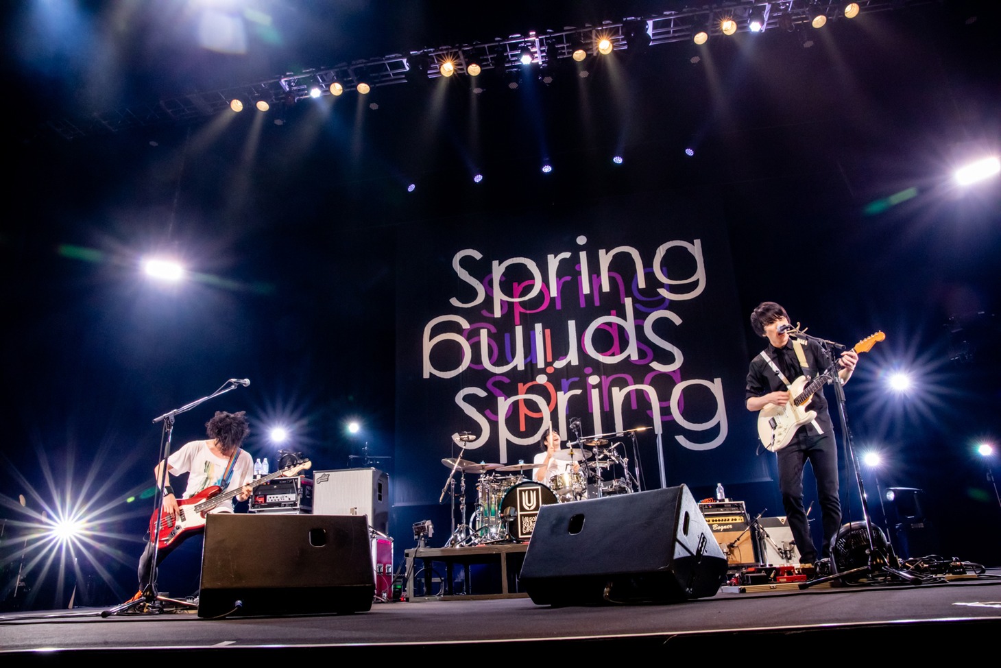 UNISON SQUARE GARDEN（Photo by Viola Kam［V'z Twinkle］）