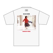 「BADASSVIBES X」とGASATANGのコラボTシャツ。