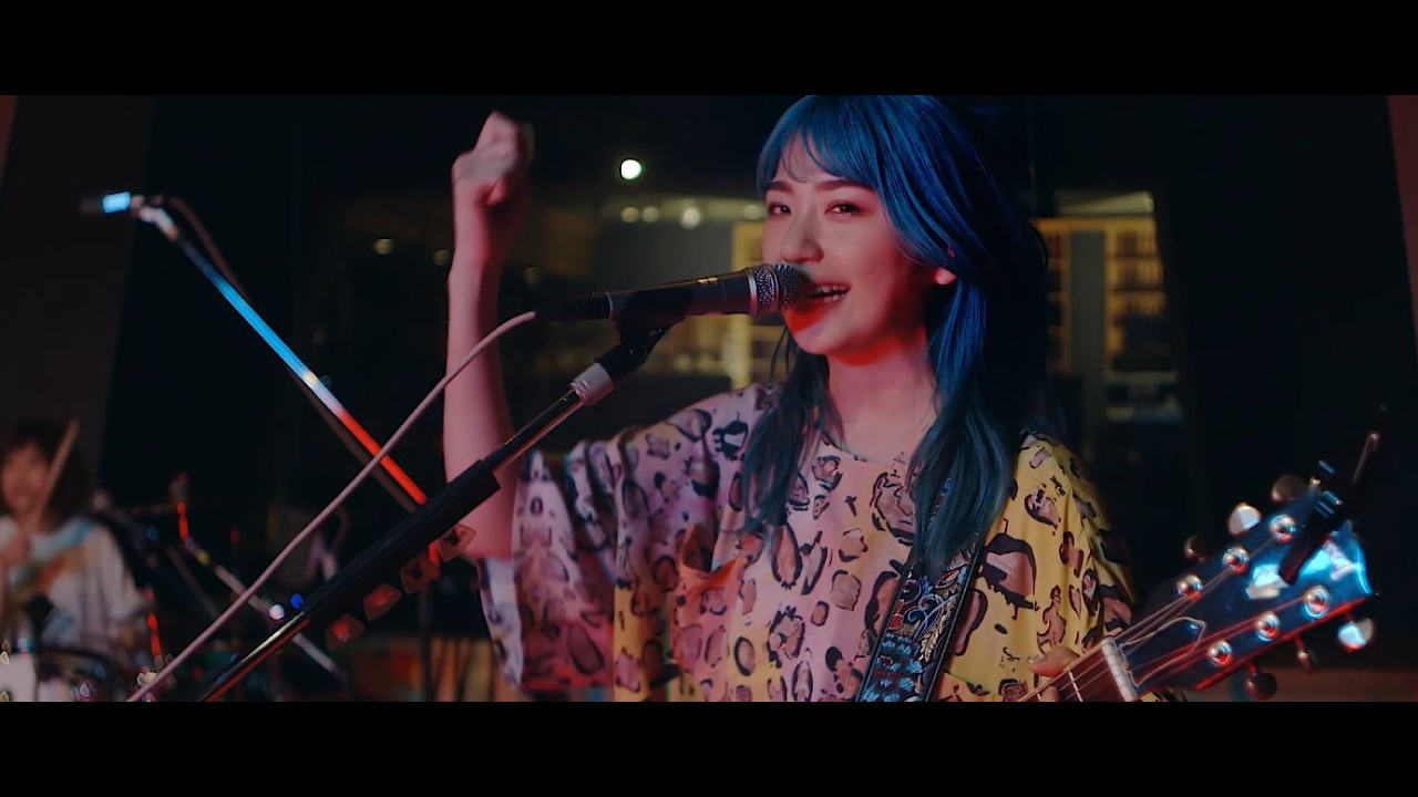 the peggies「センチメートル」ライブ映像より。