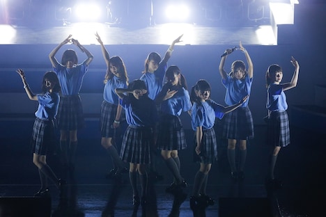 22/7「1stアルバム『11という名の永遠の素数』リリース Tour 2021」最終公演の様子。（写真提供：ソニー・ミュージックレーベルズ）