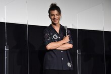 [Alexandros]のリアド偉武（Dr）。