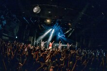 Ayumu Imazu 「AYUMU IMAZU LIVE 2021 "Prologue"」の様子。（Photos by Taku Fujii）