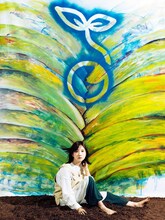 湯木慧の新しいアーティスト写真。