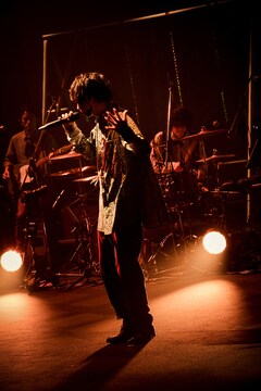 そらる ソロ初のオンラインライブでニューアルバムの新曲続々披露 ライブレポート 写真10枚 音楽ナタリー