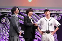 「五等分の花婿」ものまねパブでのワンシーン。