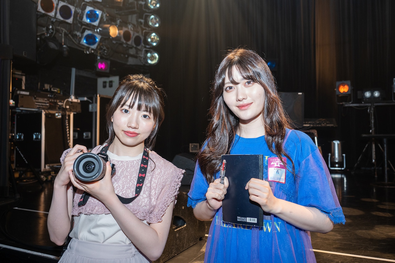 ライブ本番を前に意気込む大和明桜(左)と大塚望由(右)。(撮影:音楽ナタリー編集部)