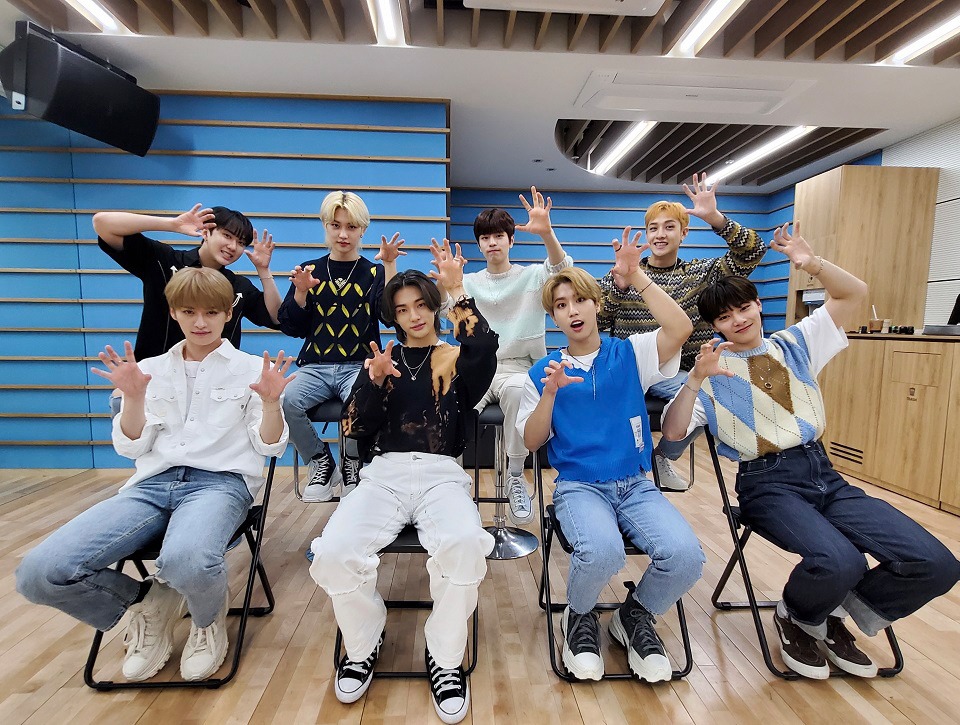 Stray Kids