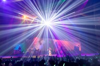 豊崎愛生「LAWSON presents 豊崎愛生 コンサート2021～Camel Back hall～」の様子。