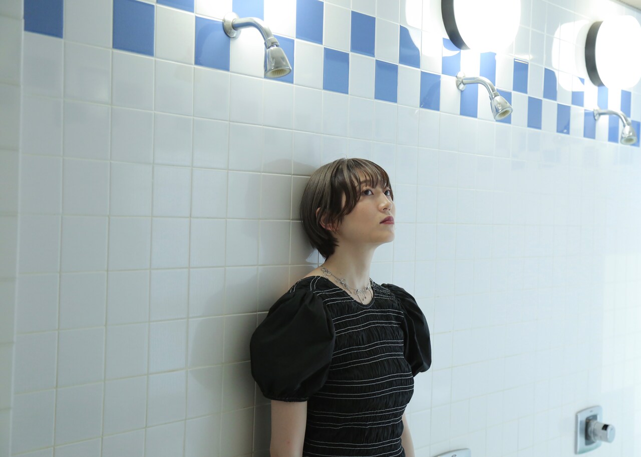 miidaがアベマコト、オカモトコウキ迎えた新曲「melt night」リリース