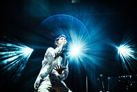 Taka（Vo）（Photo by Kazushi Hamano）