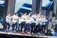 「JO1 4TH SINGLE『STRANGER』リリース記念オンラインショーケースイベント」の様子。(c)LAPONE ENTERTAINMENT