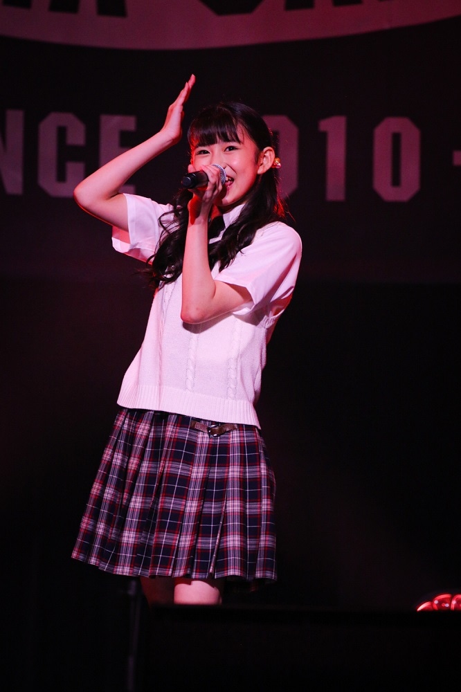 野崎結愛（さくら学院）（写真提供：アミューズ）