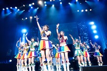 虹のコンキスタドール「RAINBOW JAM2021-SUMMER SHOWER-」の様子。