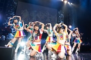 虹のコンキスタドール「RAINBOW JAM2021-SUMMER SHOWER-」の様子。
