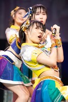 虹のコンキスタドール「RAINBOW JAM2021-SUMMER SHOWER-」の様子。