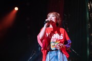 「朱演 2021 LIVE HOUSE TOUR 『真夏のハイウェイ』」愛知・Zepp Nagoya公演の様子。