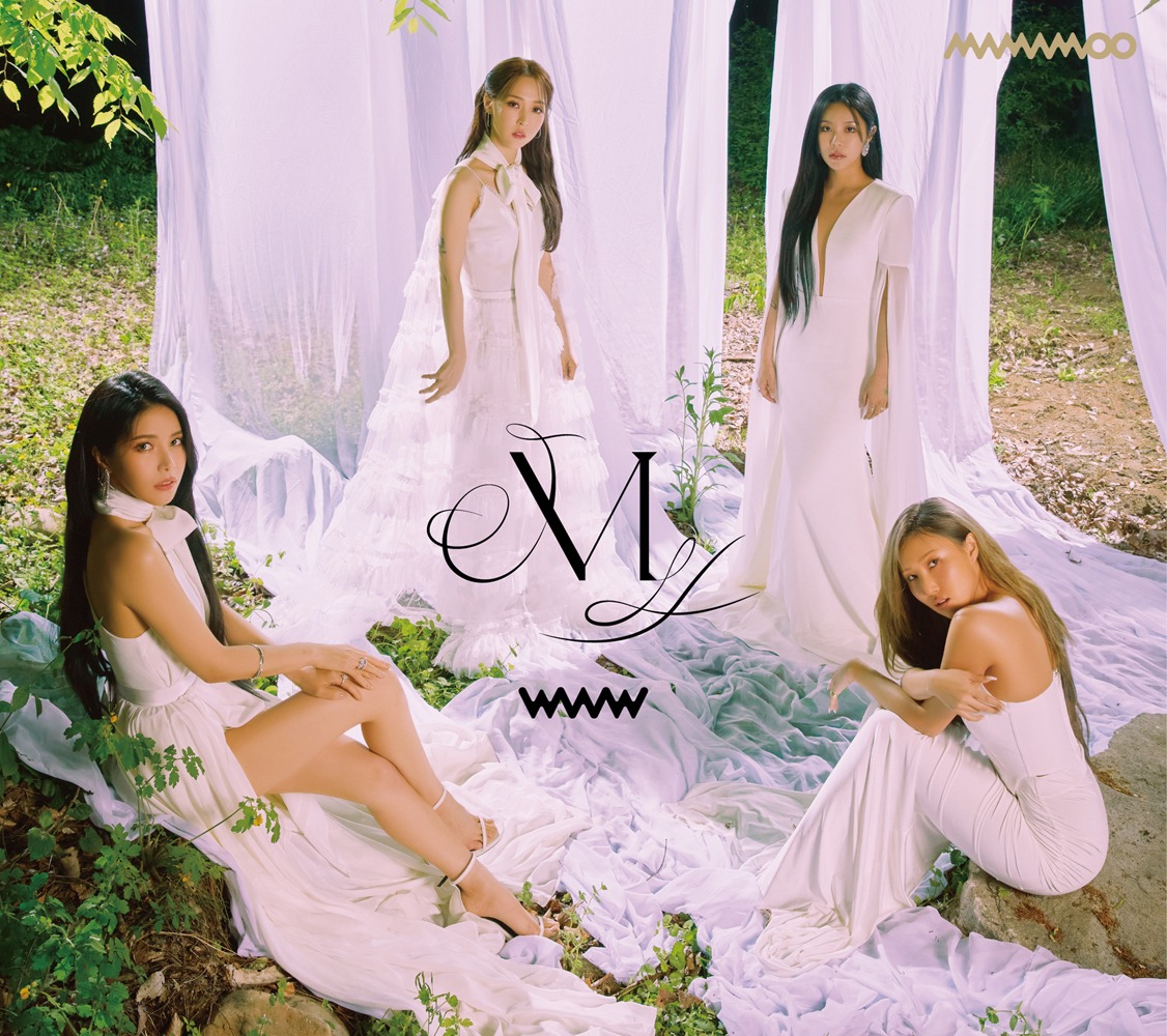 MAMAMOO「WAW -Japan Edition-」初回限定盤ジャケット